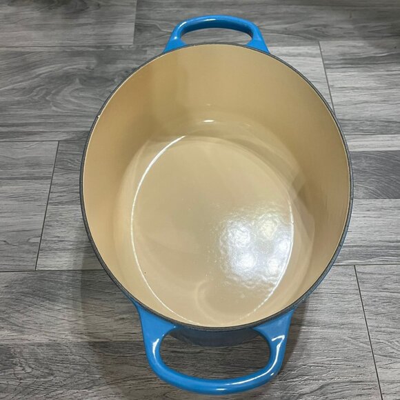 Le Creuset Oval Dutch Oven Cast-Iron Braiser (5QT) W Crystal Lid Made in France - Picture 5 of 7
